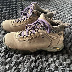 Vasque - Ultra Dry Hiking Boot